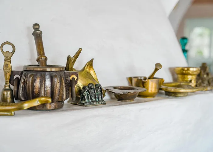 With Moorish Charm And Panoramic Ocean Views Villa *