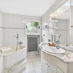 With Moorish Charm And Panoramic Ocean Views * 로스 레알레호스