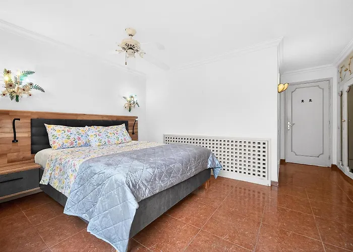 Villa With Moorish Charm And Panoramic Ocean Views Los Realejos