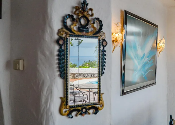 With Moorish Charm And Panoramic Ocean Views Villa Los Realejos